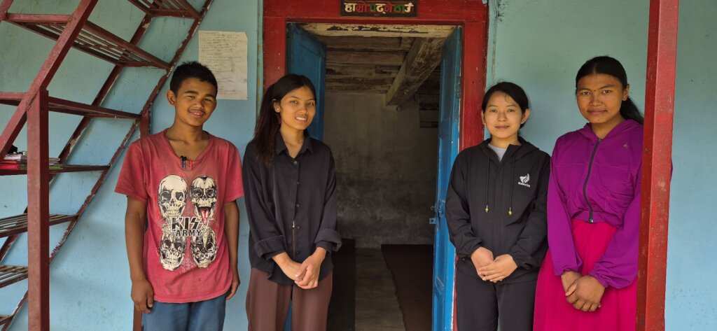 Giving psychosocial support resources