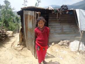 A teenage girl and her temporary settlement