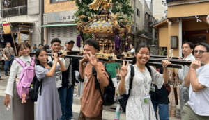 Children Carrying a 'Mikoshi (Portable shrine)'
