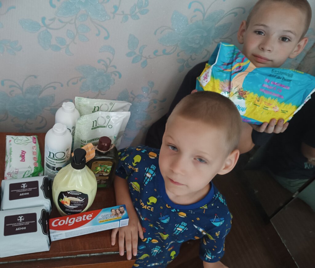 Help buy Hygiene Kits for Ukrainians