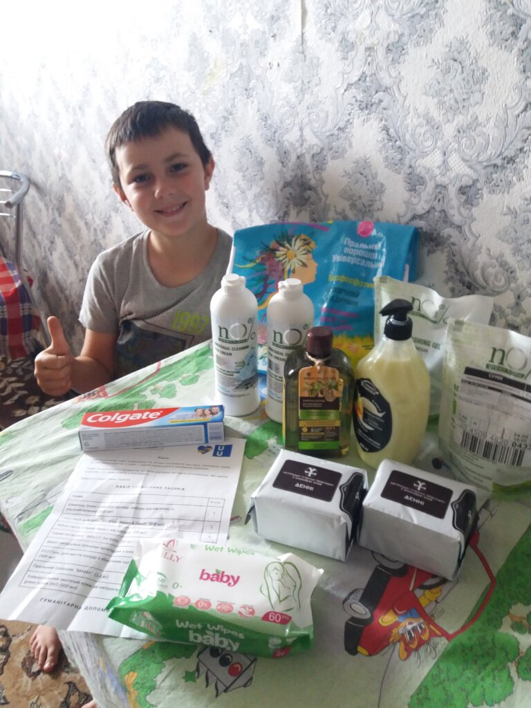 Help buy Hygiene Kits for Ukrainians