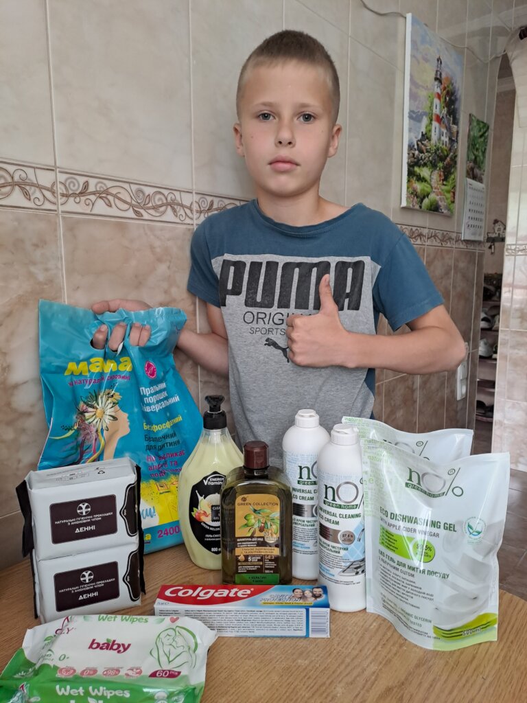 Help buy Hygiene Kits for Ukrainians