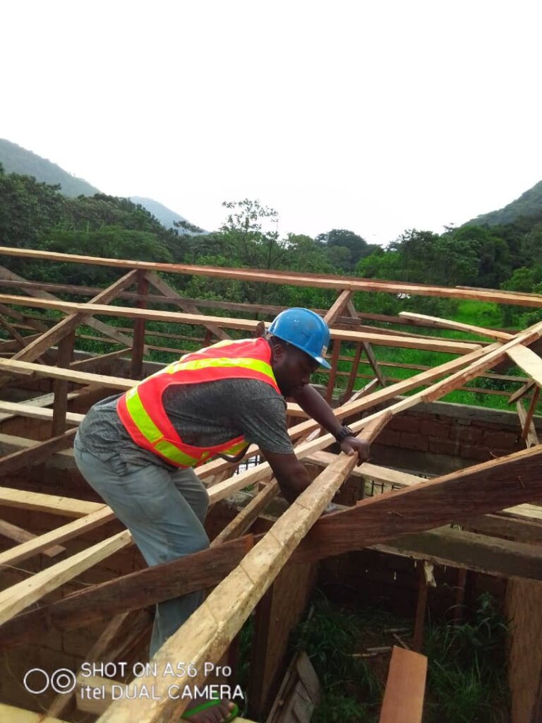 Help build the Bakwa Health Center