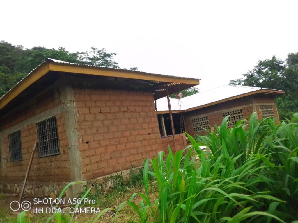 Help build the Bakwa Health Center