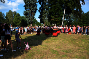 Romani dance troupes during the 2024 event
