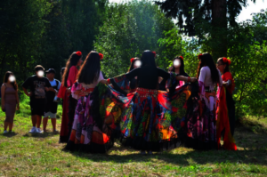 Traditional Roma dance
