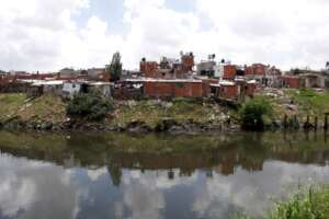 Housing in Villa 21-24 along the Riachuelo