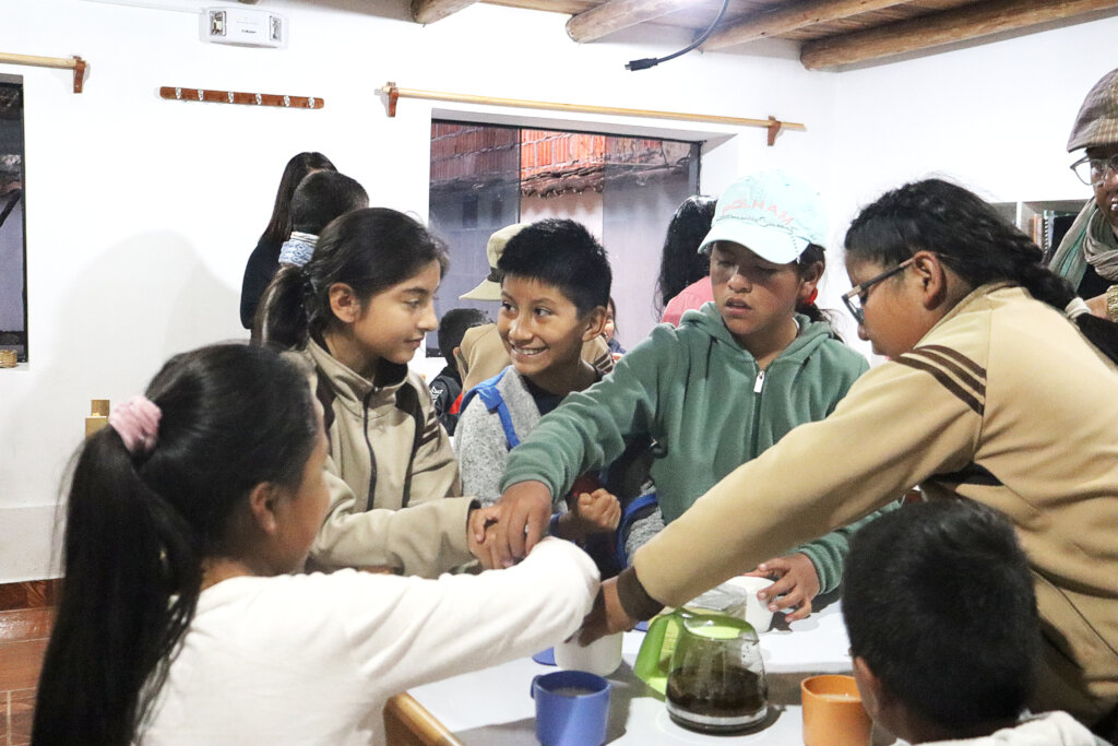 Support CASA KUSKA community center