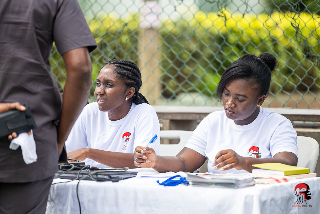 "Catch Them Young" Project - STEM Education