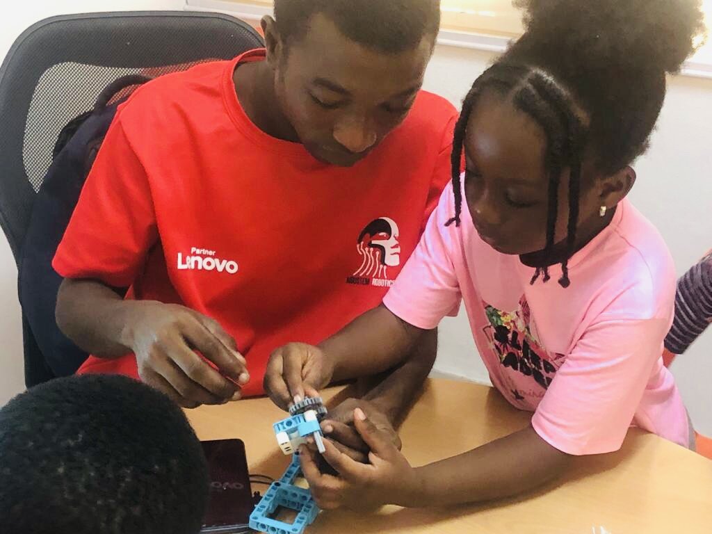 "Catch Them Young" Project - STEM Education