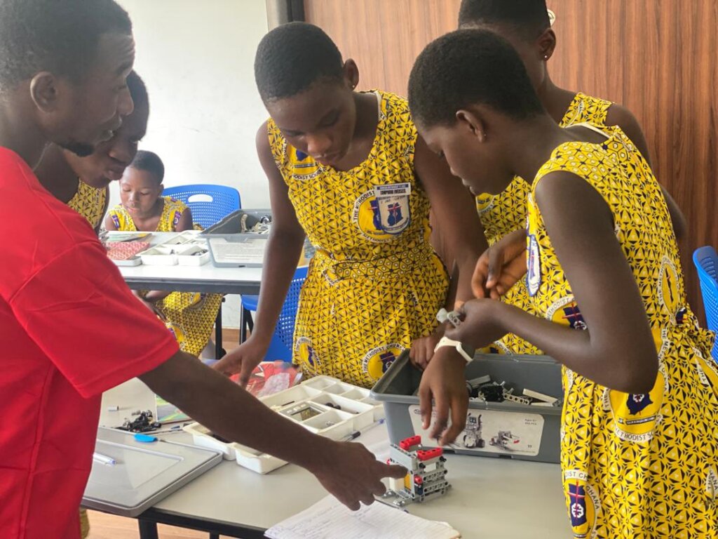 "Catch Them Young" Project - STEM Education