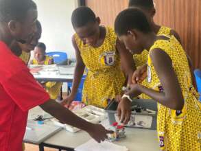 Female Students in Robotics Labs
