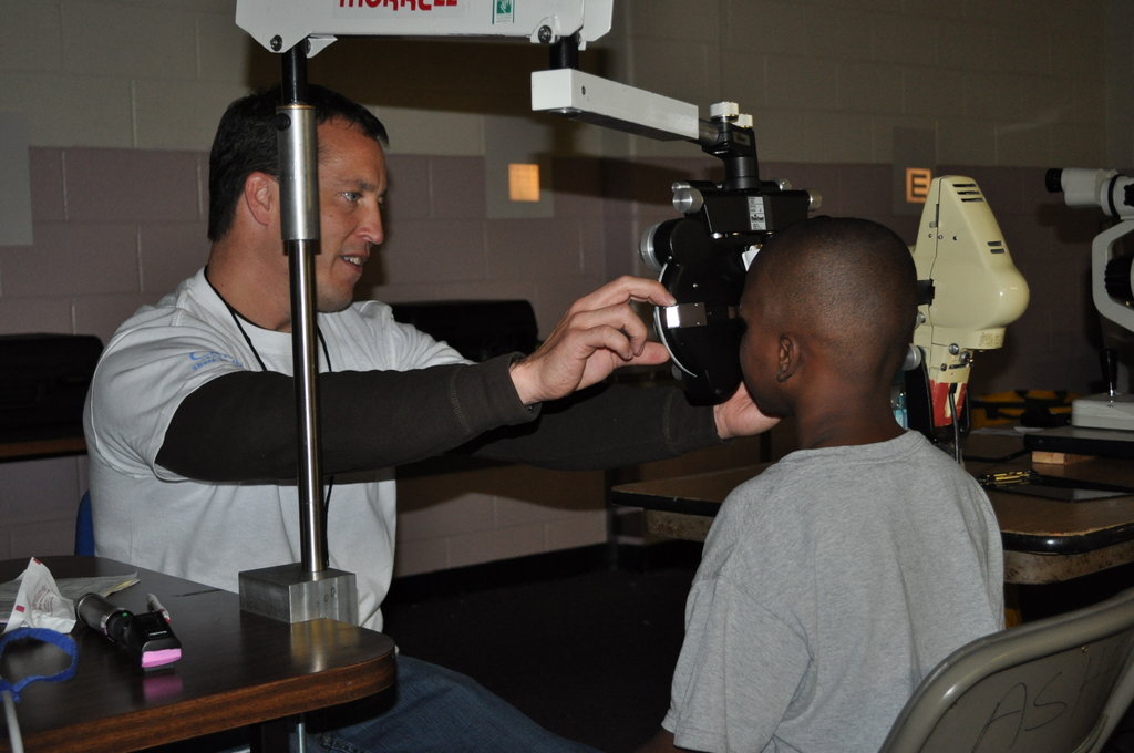 Glasses and Exams for 1,000 Inner City Students