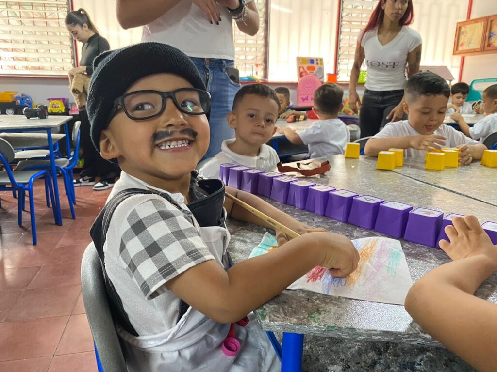 Donate hope for children and families in Medellin