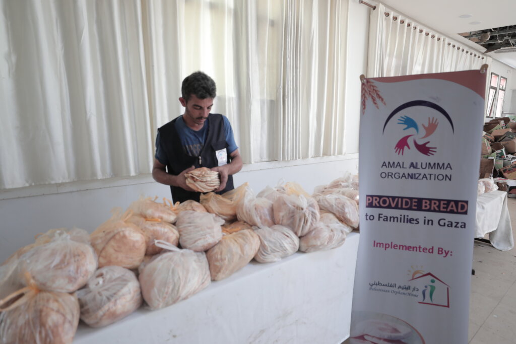 Provide Bread to1000 Families in Gaza & Syria