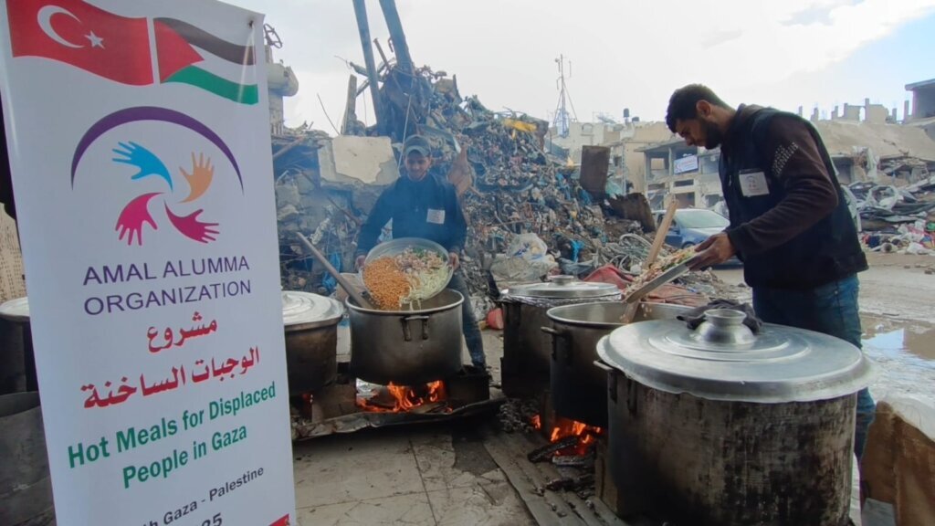 This Ramadan, Share Iftar Meals in Gaza & Syria