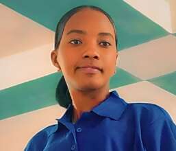 Ligenie: vet med student & scholarship recipient.