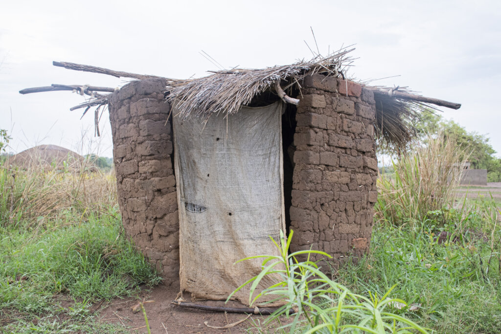 Build Safe Latrines for 100 Rural Families in Gulu - GlobalGiving