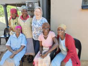 Helen with an SHG Group!