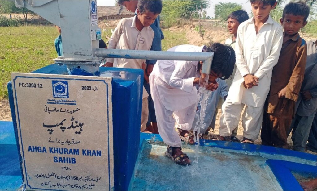 Build 100 Water Wells in Pakistan