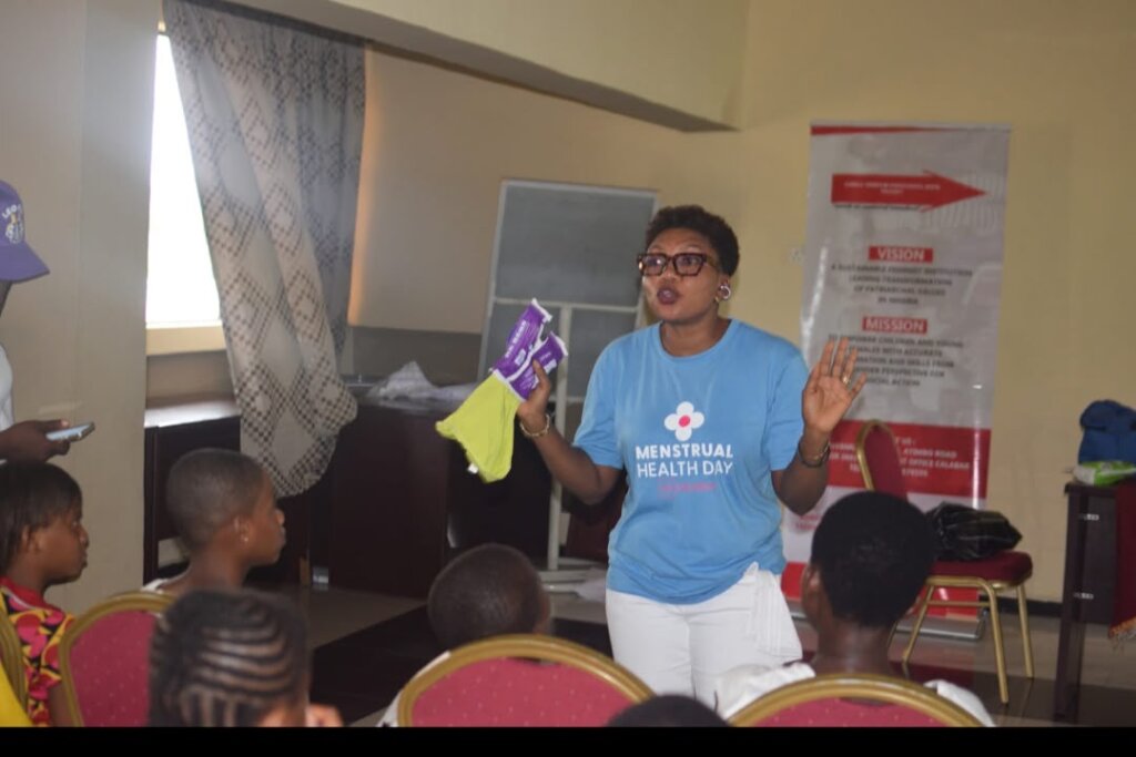 Discussion on proper use of sanitary products