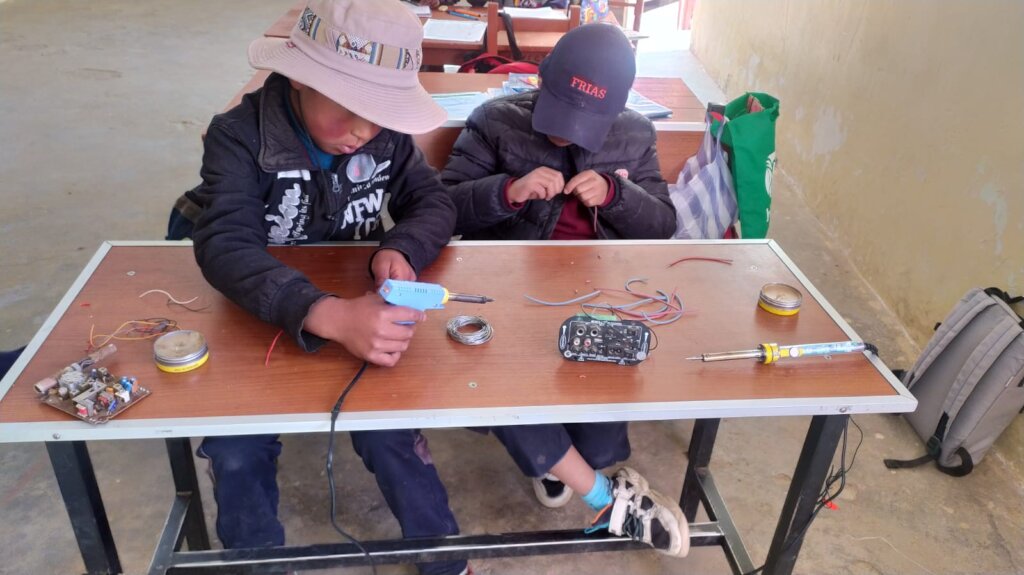 Technology in rural schools in Bolivia