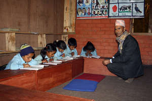 Managed Classroom in Majhgau School