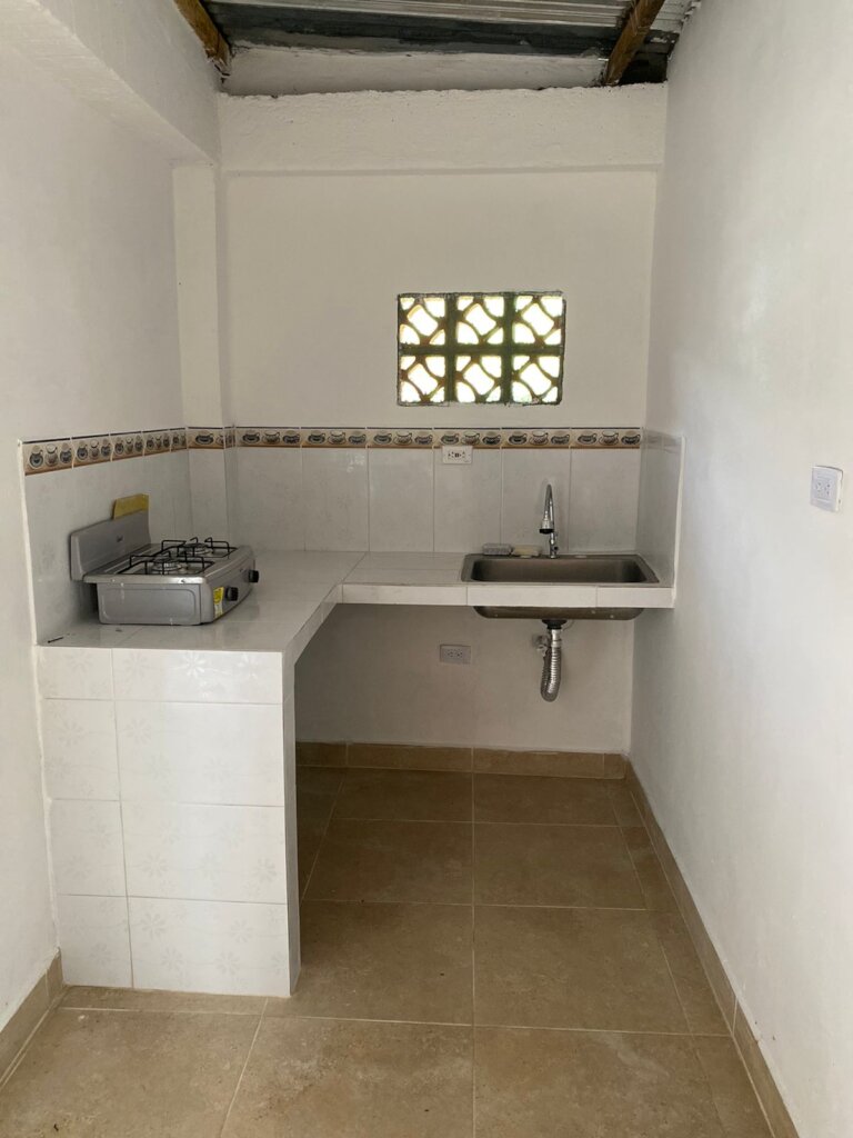 Construction of worthy lives for women in Medellin