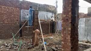 wall completed almost ready to roof.