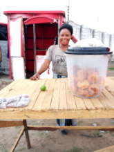 She sells awesome fritters