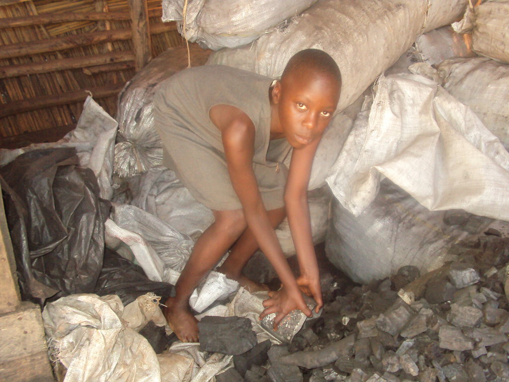 Educate 70 slum vulnerable children in Uganda