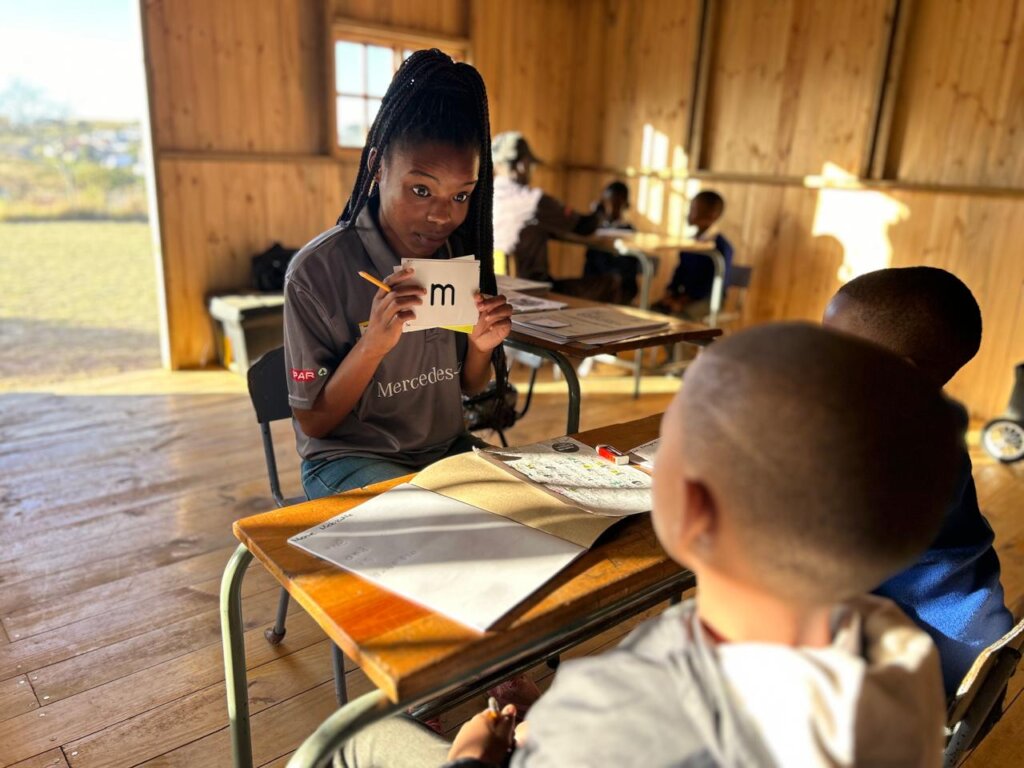 Give Social-Impact jobs to South African Youth
