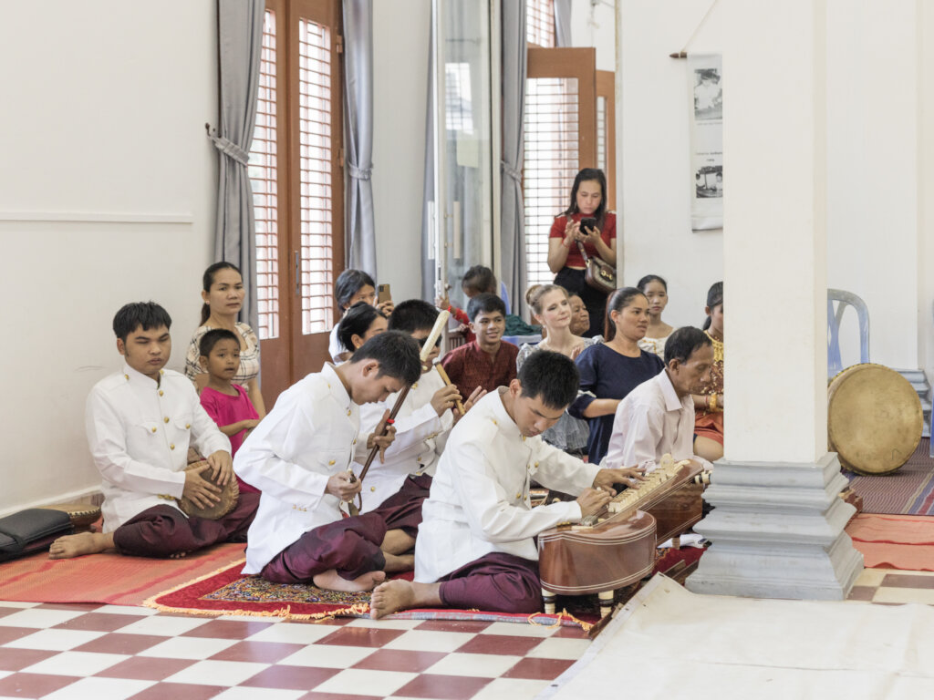 An Urgently Needed Washing Machine for our School