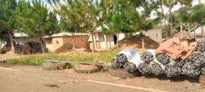 Charcoal production in Magba