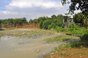 This river floods annually