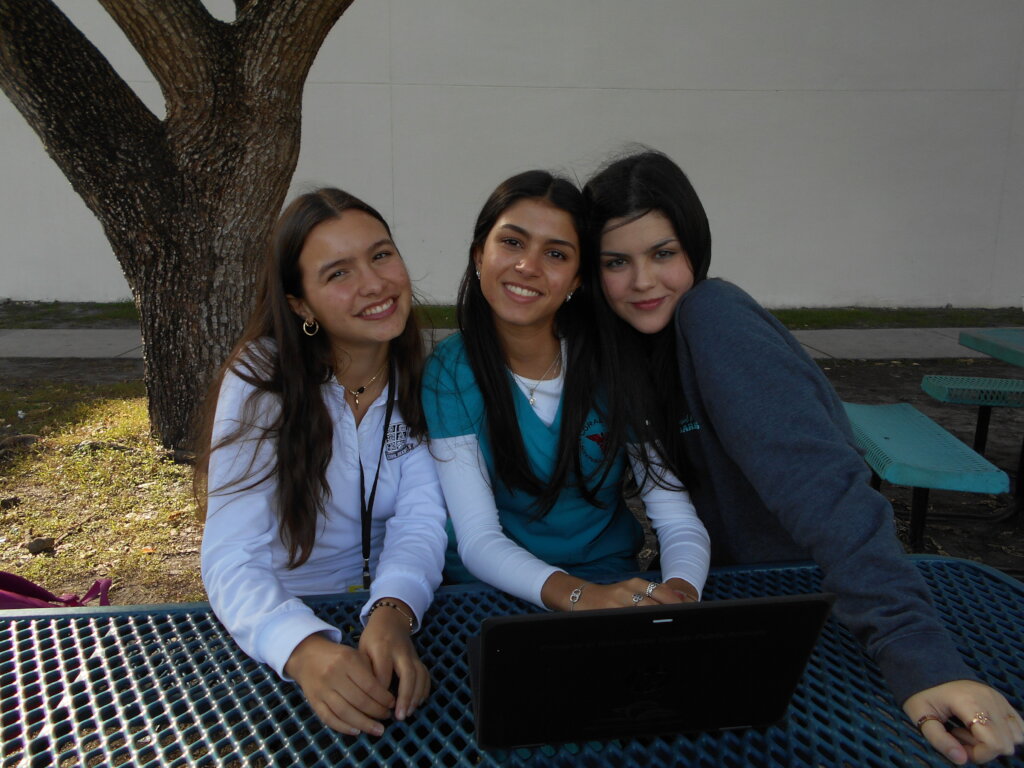 Leadership Initiatives Students Creating Change
