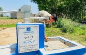 Build 100 Hand Pumps in Pakistan