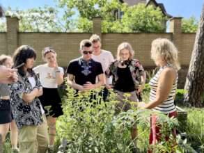 Low carbon quest