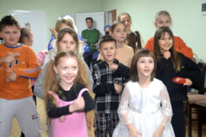 Children Follow Dance Moves