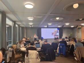 Irina Presents at Peer Support Workshop