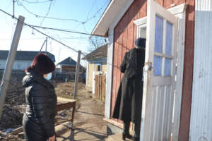 Drs. Alla & Taiana Knock on Rodica's Door