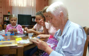 Liudmila Teaches Bead Needlework