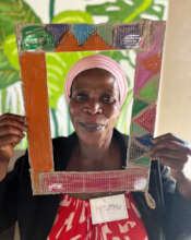 A teacher with her decorated picture frame.