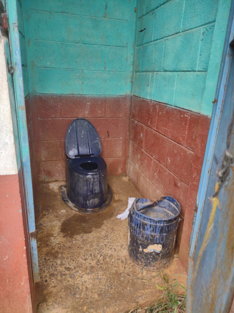Provide Hygienic Bathrooms for Guatemalan Students