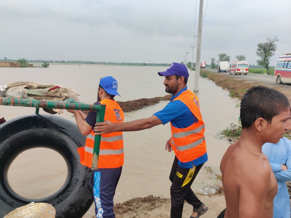 Save Lives: Pakistan Floods Emergency Appeal 2025