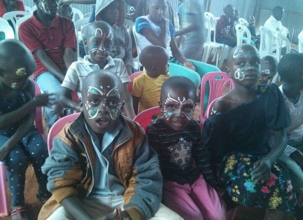 Christmas celebration for 500 kids in Rural Uganda