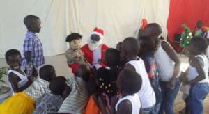 Christmas celebration for 500 kids in Rural Uganda