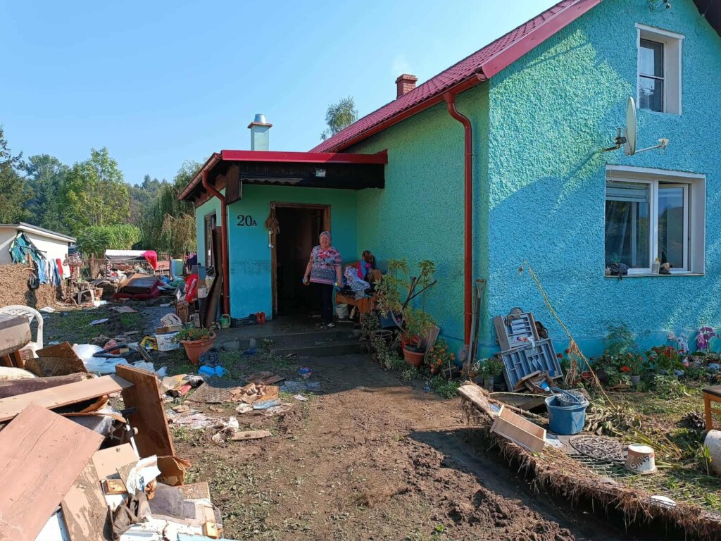 PAY IT FORWARD - Aniela's story