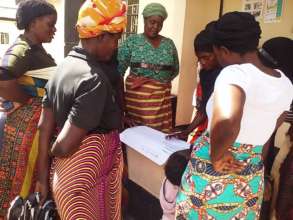 Women learning about HIV prevention and care