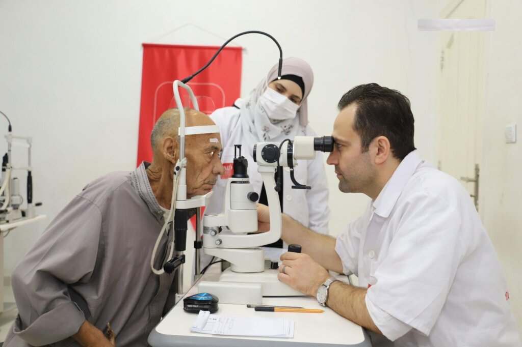Sponsor Cataract Surgeries for Syrian Refugees